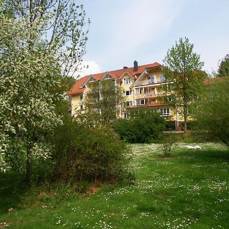 Hotel Zum Engel Mespelbrunn Exterior foto